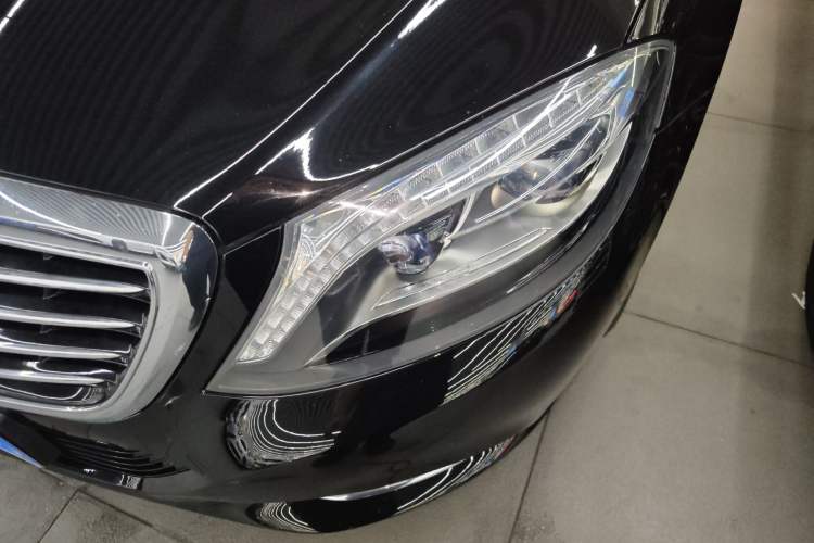 Used Mercedes-Benz S-Class 2016 S 320 L Business Model Left Front Headlight
