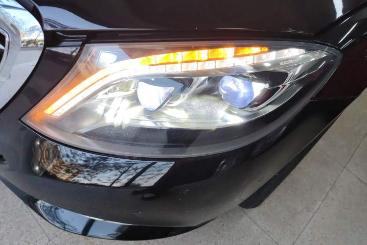 Used Mercedes-Benz S-Class 2016 S 320 L Luxury Model Left Front Headlight