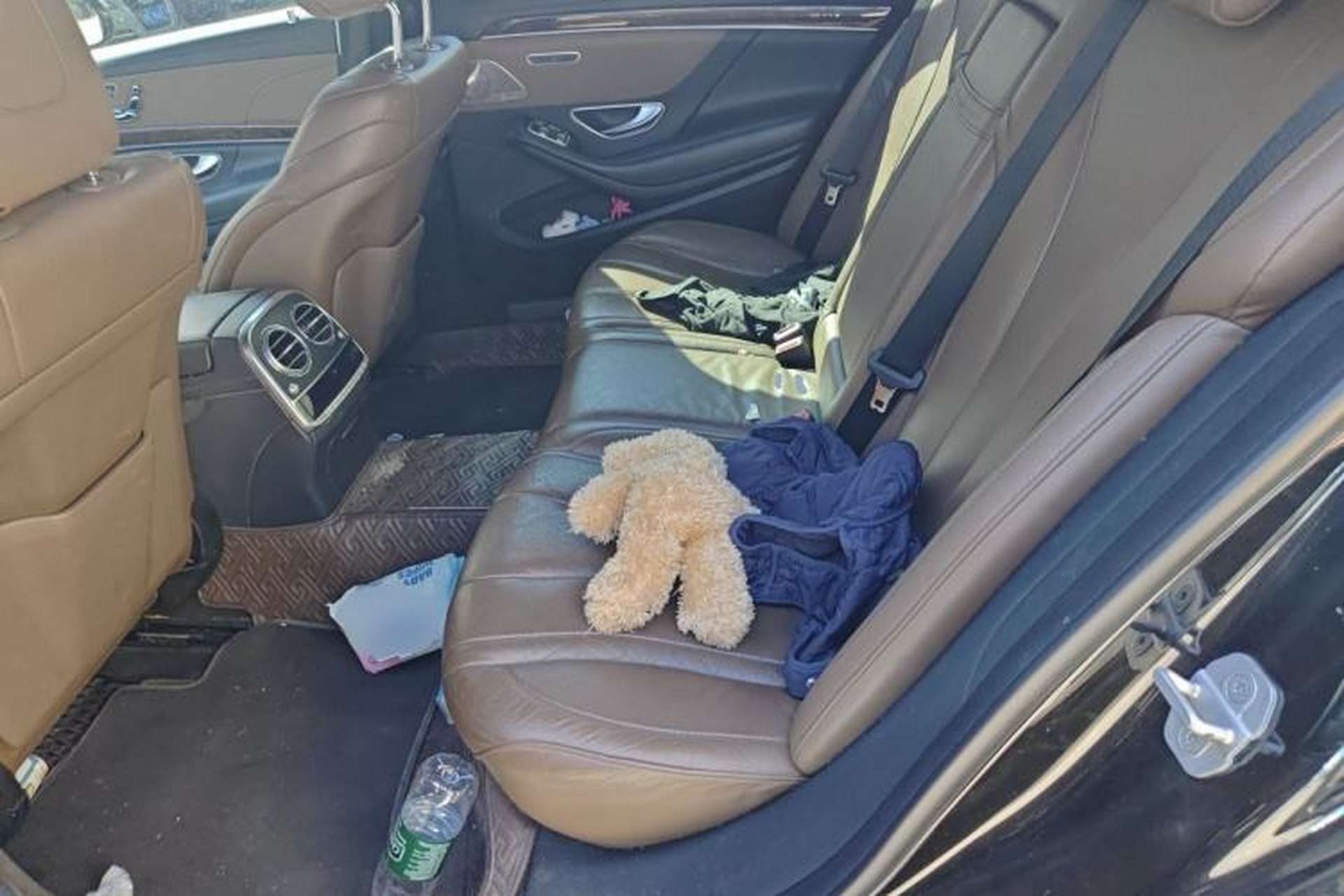 Used Mercedes-Benz S-Class 2016 S 320 L Business Model Left Rear Seat
