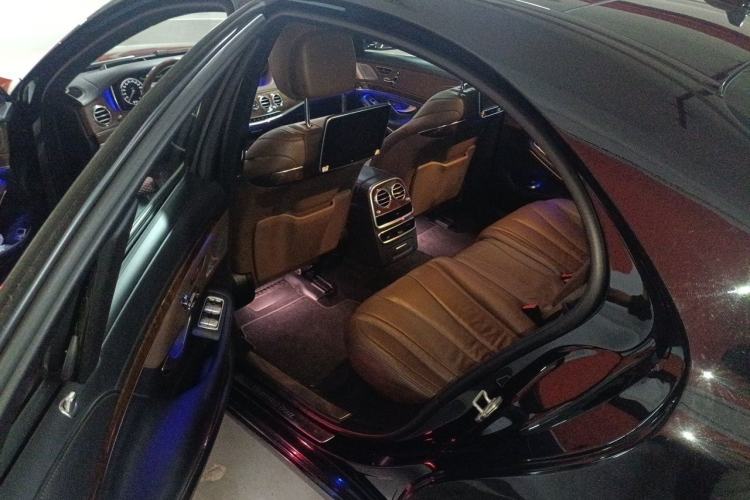 Used Mercedes-Benz S-Class 2016 S 320 L Luxury Model Left Rear Seat