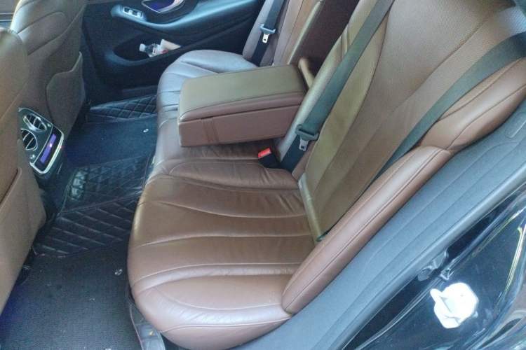 Used Mercedes-Benz S-Class 2016 S 320 L Business Model Left Rear Seat