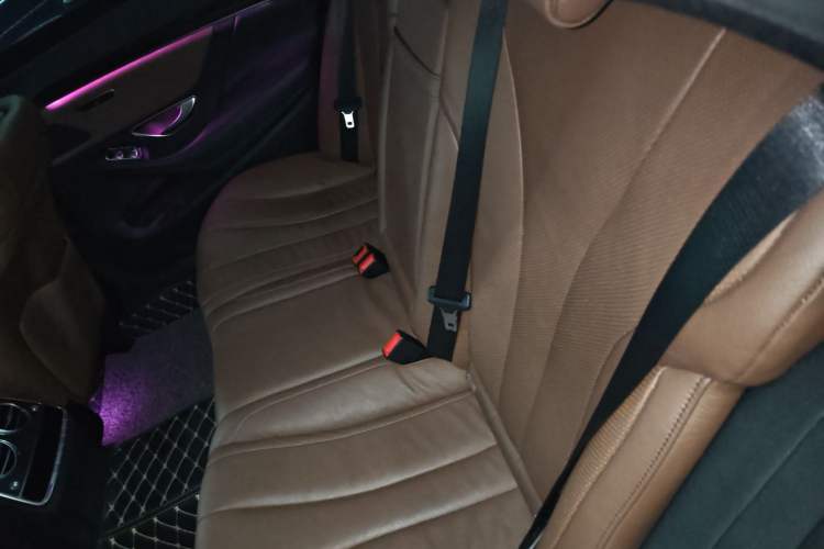 Used Mercedes-Benz S-Class 2016 S 320 L Business Model Left Rear Seat