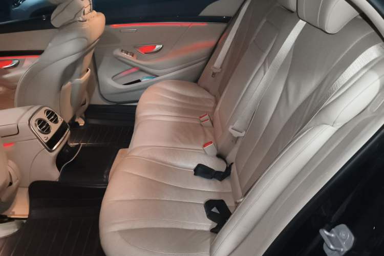 Used Mercedes-Benz S-Class 2016 S 320 L Business Model Left Rear Seat