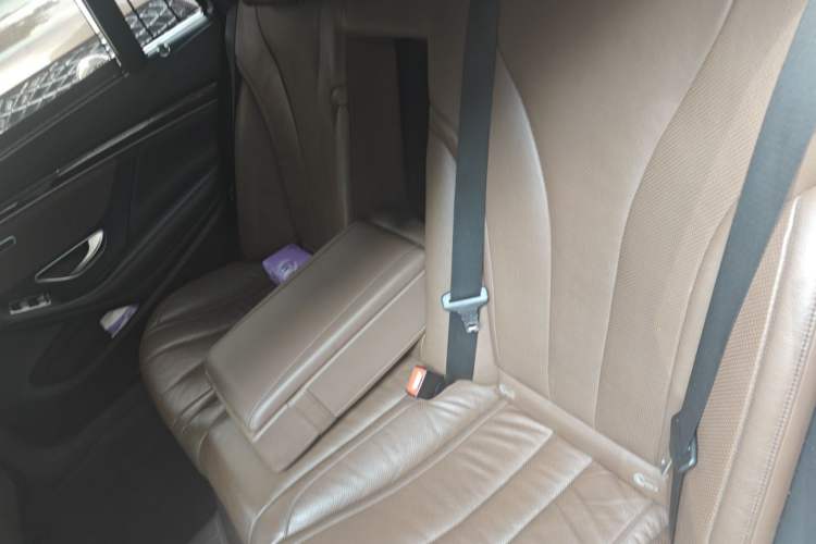 Used Mercedes-Benz S-Class 2016 S 320 L Business Model Left Rear Seat