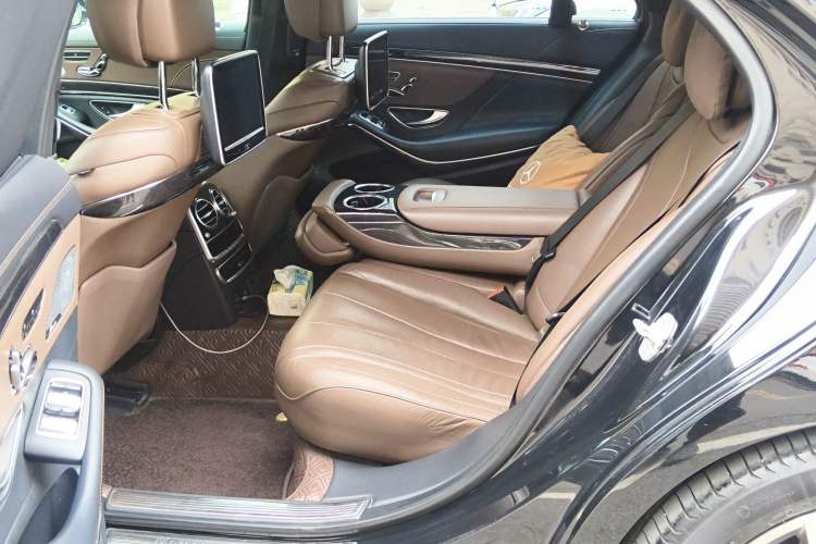 Used Mercedes-Benz S-Class 2016 S 400 L 4MATIC Left Rear Seat