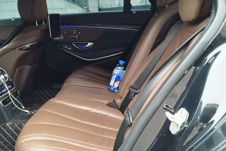 Used Mercedes-Benz S-Class 2016 S 400 L 4MATIC Left Rear Seat