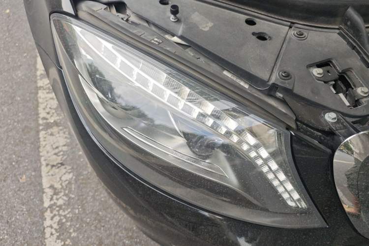 Used Mercedes-Benz S-Class 2016 S 320 L Business Model Right Front Headlight