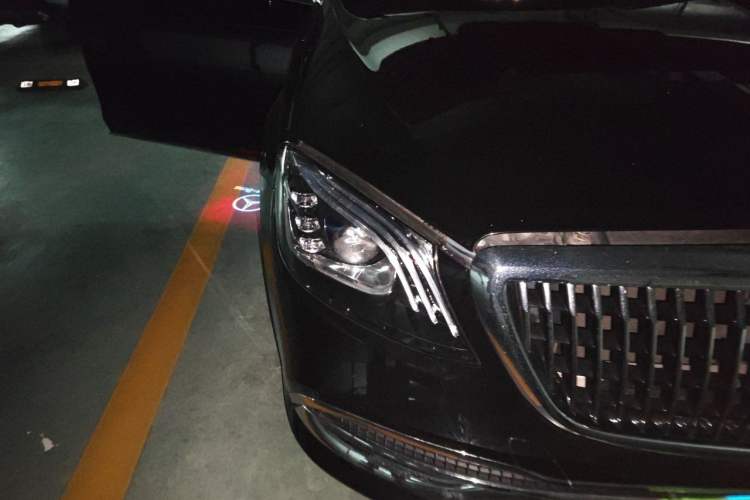 Used Mercedes-Benz S-Class 2016 S 320 L Business Model Right Front Headlight
