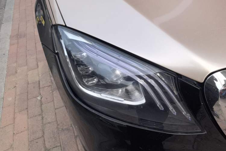 Used Mercedes-Benz S-Class 2016 S 320 L Business Model Right Front Headlight