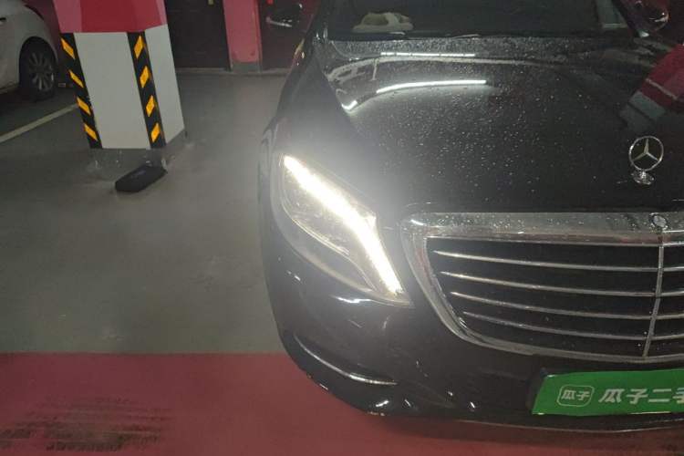Used Mercedes-Benz S-Class 2016 S 320 L Business Model Right Front Headlight