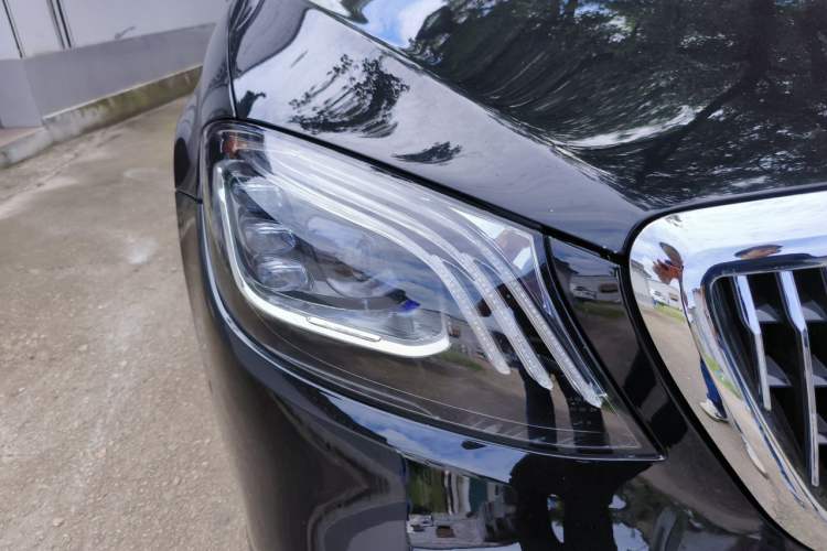 Used Mercedes-Benz S-Class 2016 S 320 L Business Model Right Front Headlight