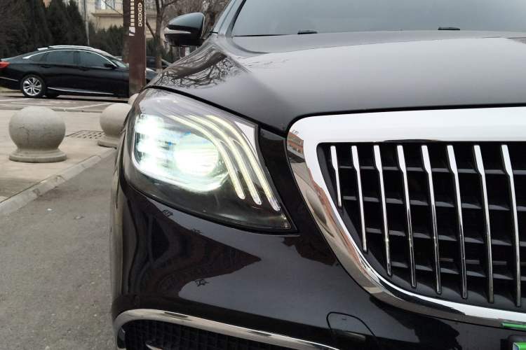 Used Mercedes-Benz S-Class 2016 S 400 L 4MATIC Right Front Headlight