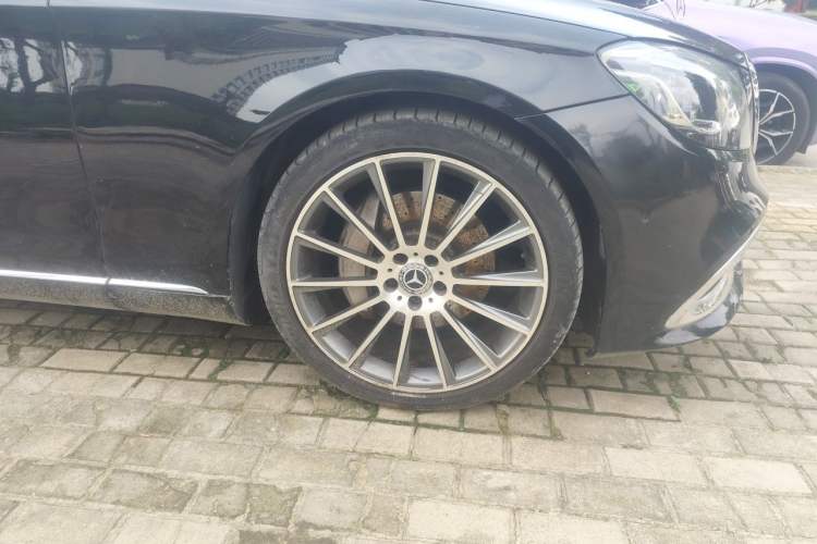 Used Mercedes-Benz S-Class 2016 S 320 L Luxury Model Right Front Wheel Hub
