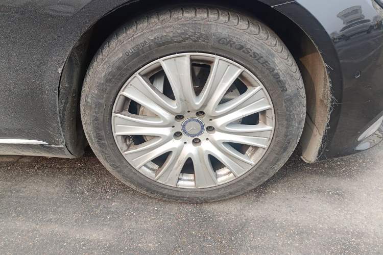 Used Mercedes-Benz S-Class 2016 S 320 L Business Model Right Front Wheel Hub