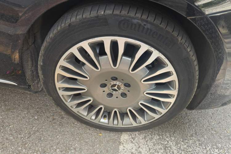 Used Mercedes-Benz S-Class 2016 S 320 L Business Model Right Front Wheel Hub