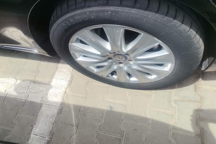 Used Mercedes-Benz S-Class 2016 S 320 L Luxury Model Right Front Wheel Hub