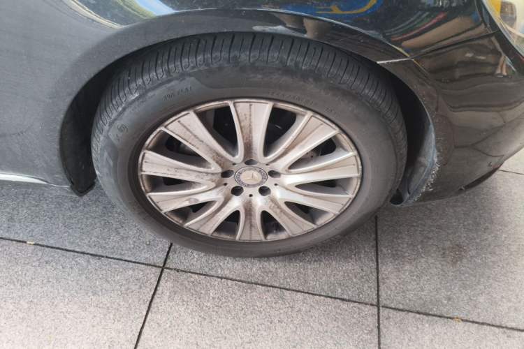 Used Mercedes-Benz S-Class 2016 S 320 L Business Model Right Front Wheel Hub