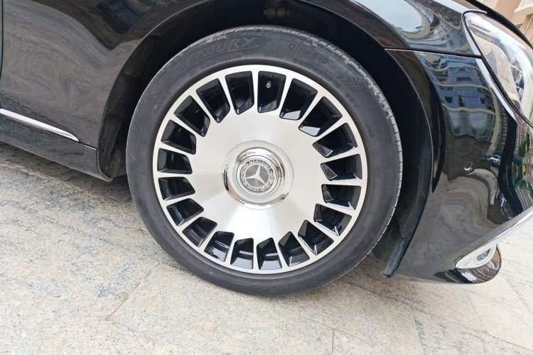 Used Mercedes-Benz S-Class 2016 S 320 L Business Model Right Front Wheel Hub