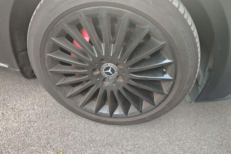 Used Mercedes-Benz S-Class 2016 S 320 L Business Model Right Front Wheel Hub
