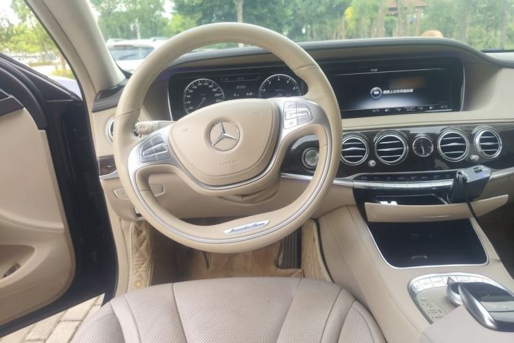 Used Mercedes-Benz S-Class 2016 S 320 L Luxury Model Steering Wheel