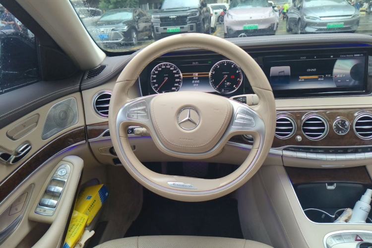 Used Mercedes-Benz S-Class 2016 S 320 L Luxury Model Steering Wheel