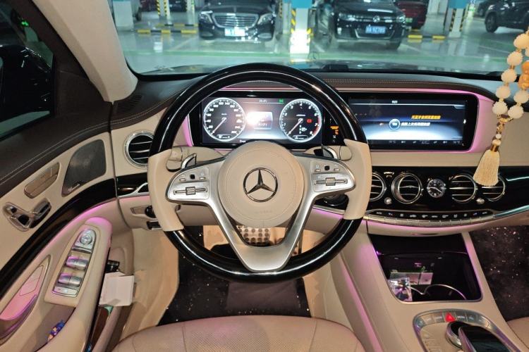 Used Mercedes-Benz S-Class 2016 S 320 L Luxury Model Steering Wheel