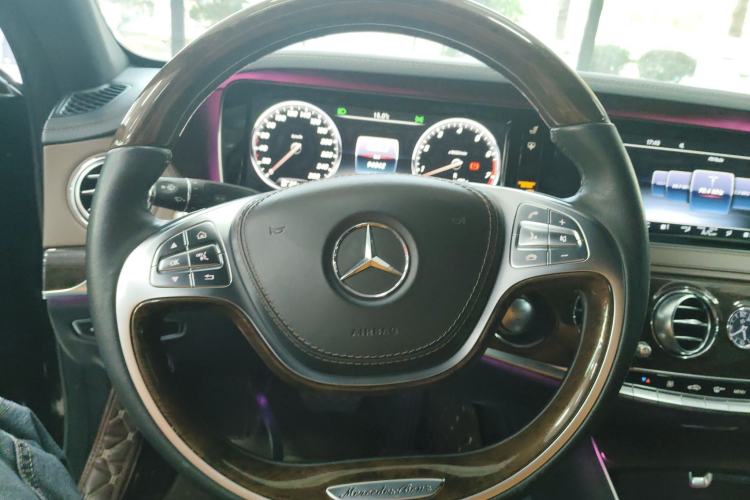 Used Mercedes-Benz S-Class 2016 S 320 L Luxury Model Steering Wheel
