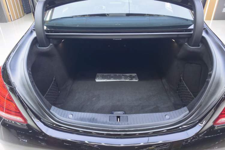 Used Mercedes-Benz S-Class 2016 S 320 L Business Model Trunk
