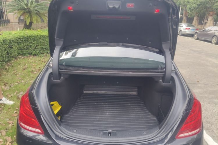 Used Mercedes-Benz S-Class 2016 S 400 L 4MATIC Trunk