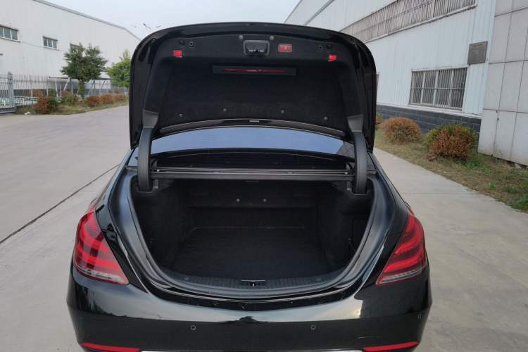 Used Mercedes-Benz S-Class 2016 S 320 L Business Model Trunk
