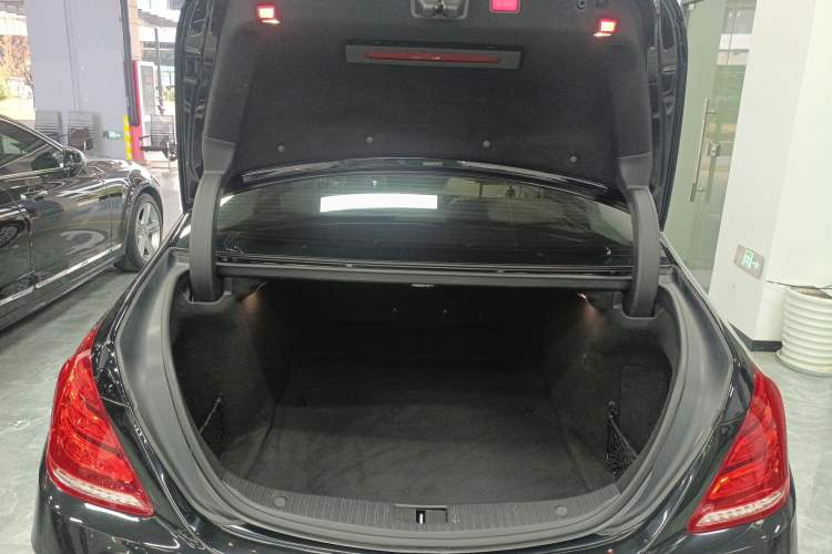 Used Mercedes-Benz S-Class 2016 S 320 L Business Model Trunk