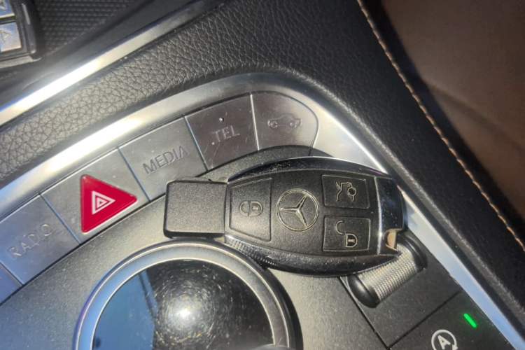 Used Mercedes-Benz S-Class 2016 S 320 L Luxury Model Vehicle Key