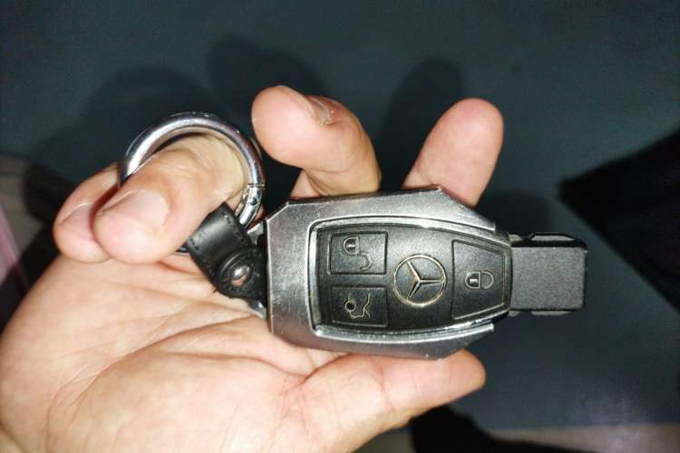 Used Mercedes-Benz S-Class 2016 S 320 L Business Model Vehicle Key