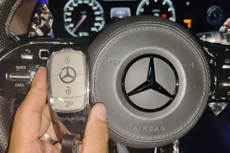 Used Mercedes-Benz S-Class 2016 S 320 L Business Model Vehicle Key