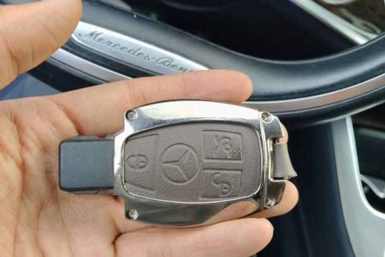 Used Mercedes-Benz S-Class 2016 S 320 L Business Model Vehicle Key
