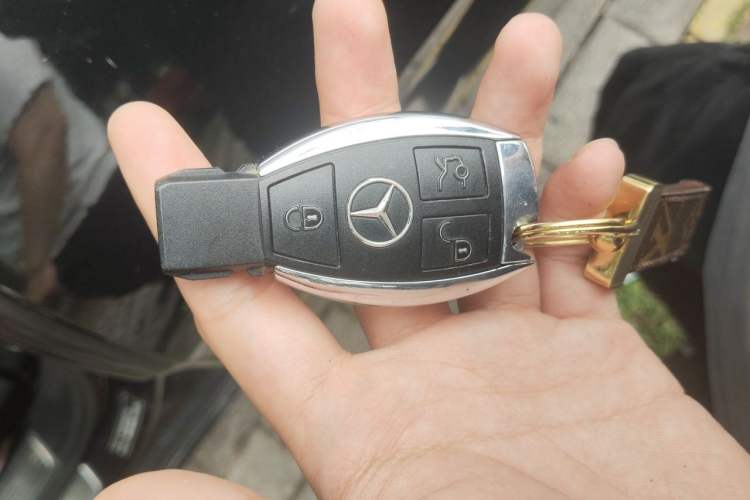 Used Mercedes-Benz S-Class 2016 S 320 L Business Model Vehicle Key