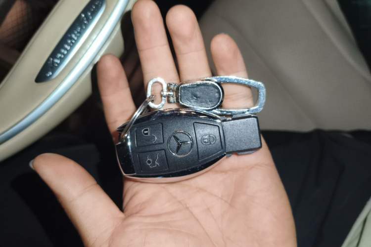 Used Mercedes-Benz S-Class 2016 S 320 L Business Model Vehicle Key