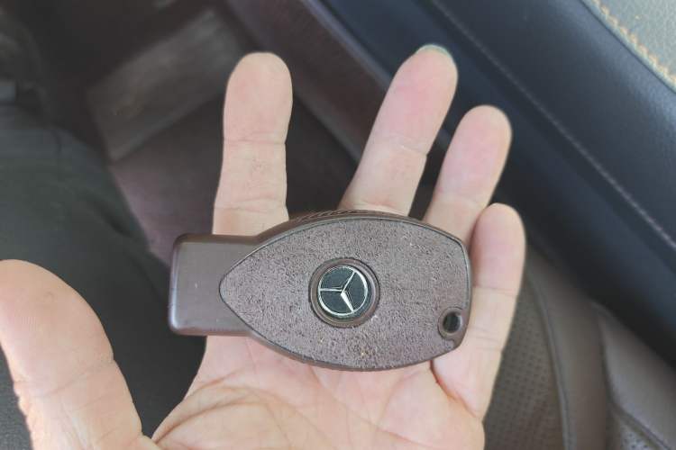 Used Mercedes-Benz S-Class 2016 S 320 L Business Model Vehicle Key
