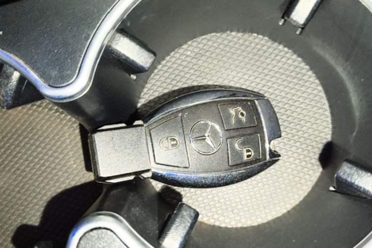 Used Mercedes-Benz S-Class 2016 S 320 L Luxury Model Vehicle Key