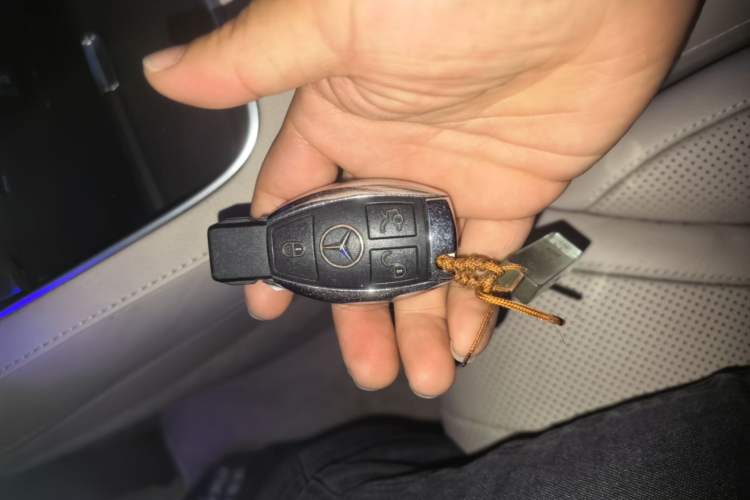 Used Mercedes-Benz S-Class 2016 S 320 L Business Model Vehicle Key