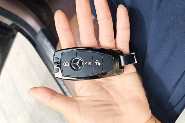 Used Mercedes-Benz S-Class 2016 S 320 L Business Model Vehicle Key