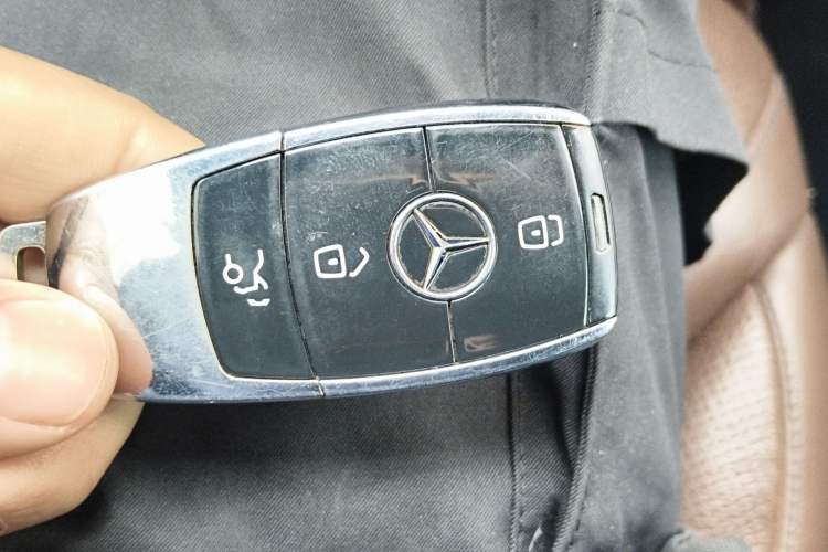 Used Mercedes-Benz S-Class 2016 S 400 L 4MATIC Vehicle Key