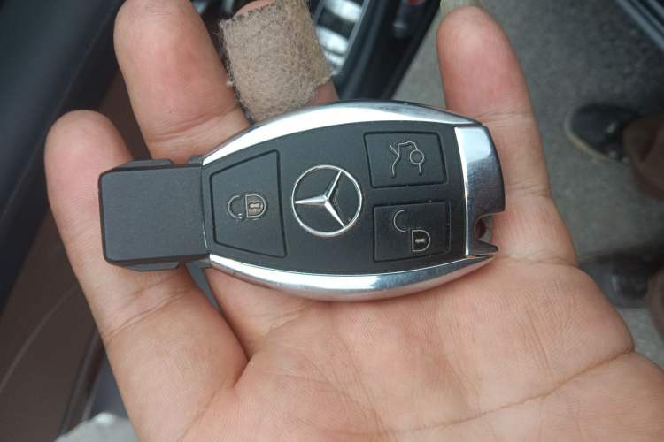 Used Mercedes-Benz S-Class 2016 S 320 L Business Model Vehicle Key