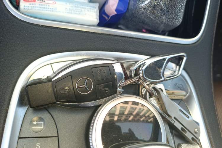 Used Mercedes-Benz S-Class 2016 S 400 L 4MATIC Vehicle Key