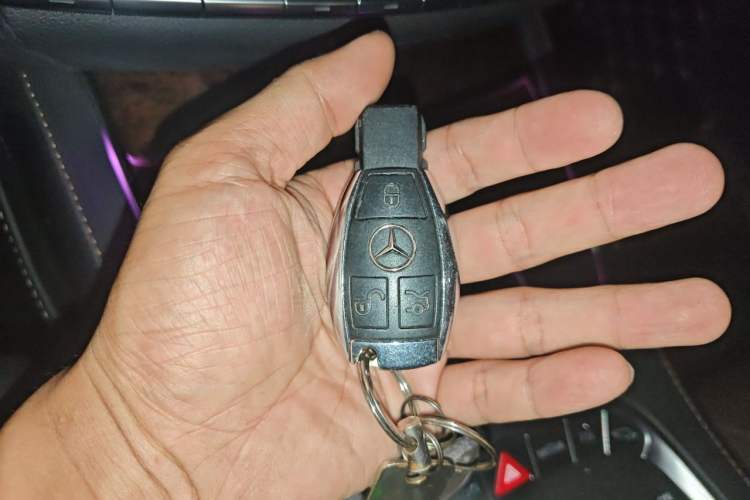 Used Mercedes-Benz S-Class 2016 S 320 L Business Model Vehicle Key