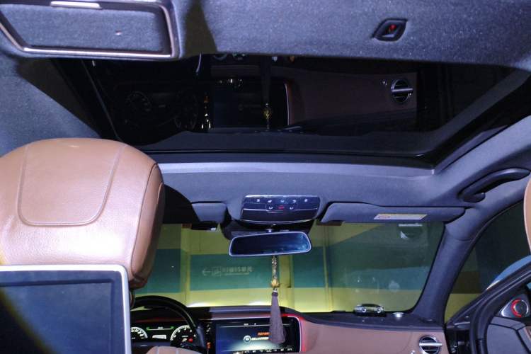 Used Mercedes-Benz S-Class 2016 S 320 L Business Model Headliner