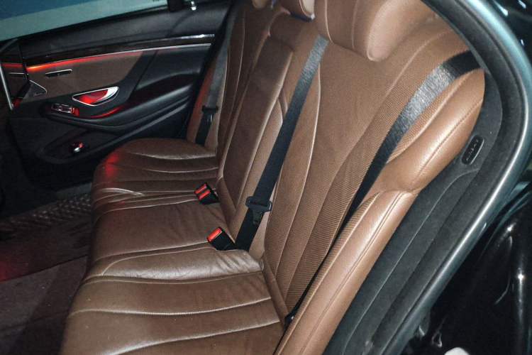 Used Mercedes-Benz S-Class 2016 S 320 L Business Model Left Rear Seat