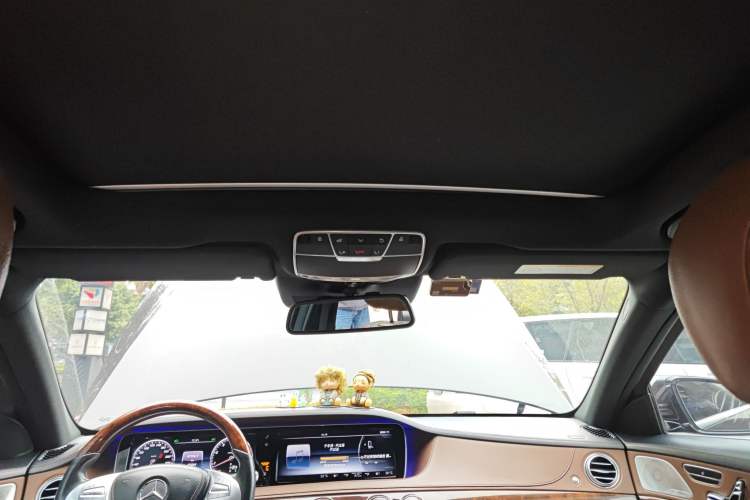 Used Mercedes-Benz S-Class 2016 S 320 L Luxury Model Headliner