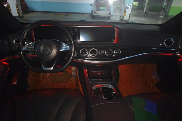 Used Mercedes-Benz S-Class 2016 S 400 L 4MATIC Center Console