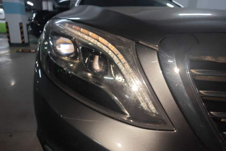 Used Mercedes-Benz S-Class 2016 S 400 L 4MATIC Right Front Headlight